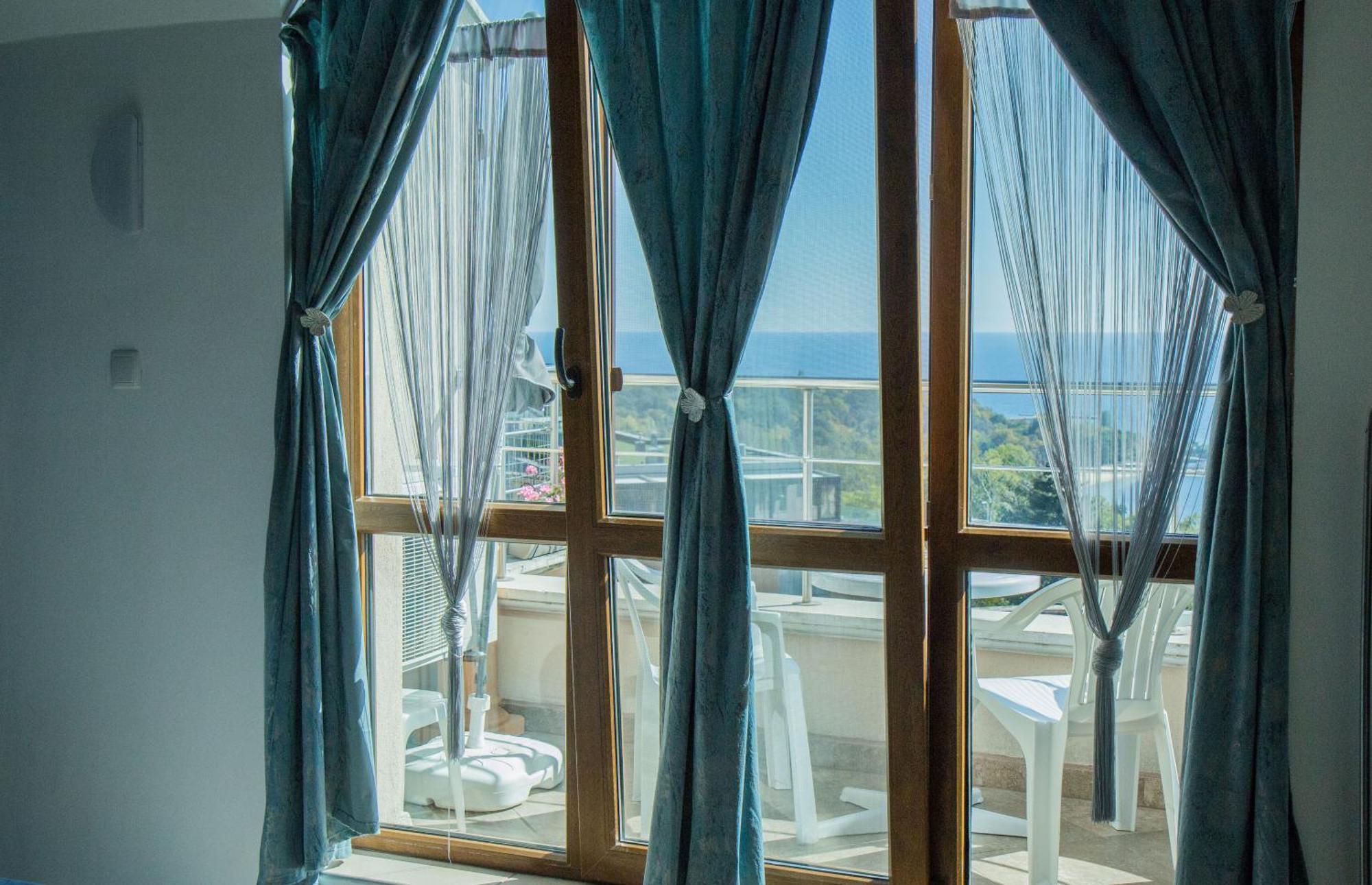 Black Sea Narcissus - Quiet Studio With Amazing Sea View 바르나 외부 사진
